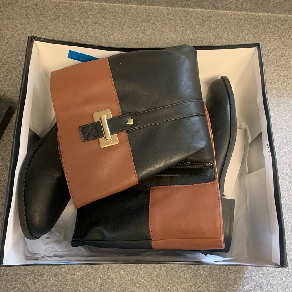 Like New Jones New York Women's Leodenn Riding Boots in Black & cognac Size 7.5 - Picture 5 of 8